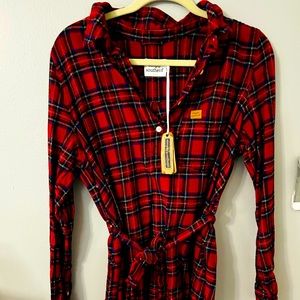 Simply southern flannel dress size M